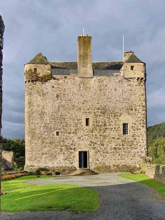 stay in a castle in Scotland