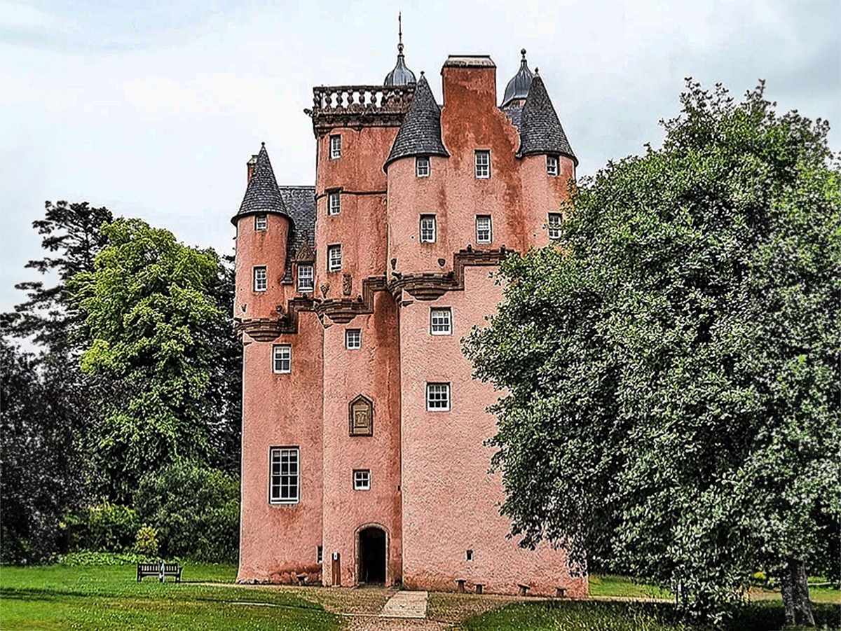 Craigievar Castle 