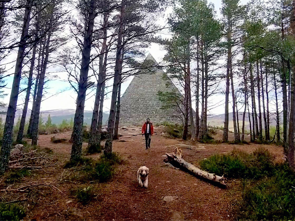 Dog friendly Scotland - Balmoral Cairns